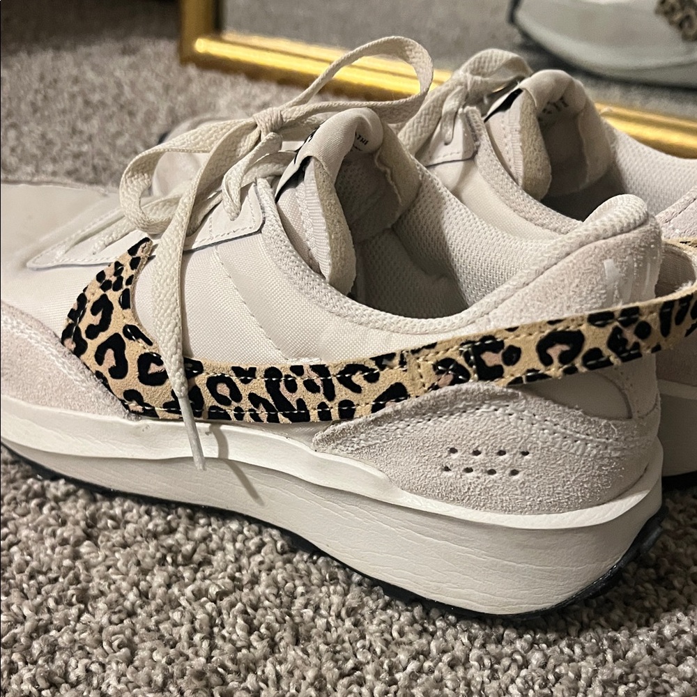 Nike Cream and Leopard Print Women's Sneakers